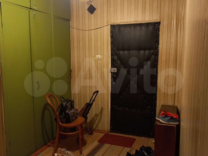 2-к. квартира, 54 м², 3/5 эт.