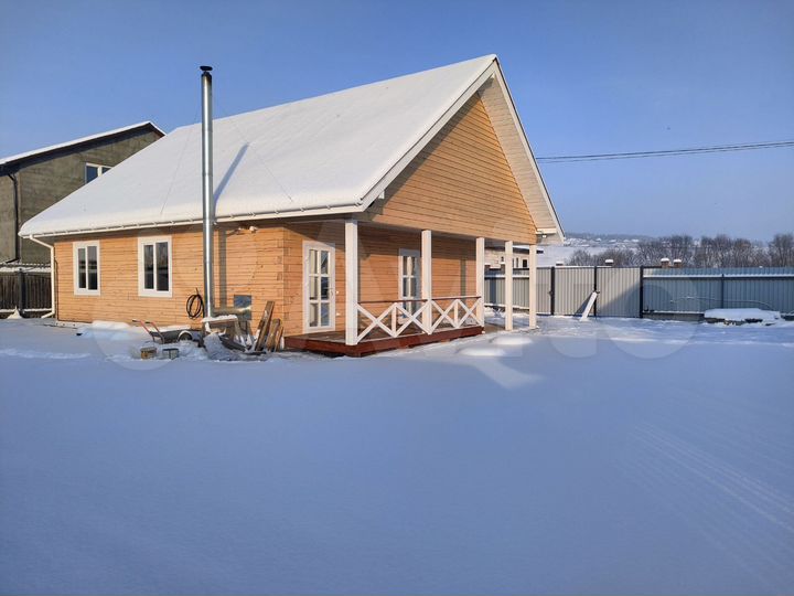 Дом 100 м² на участке 6 сот.