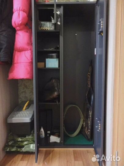 Оружейный сейф новый