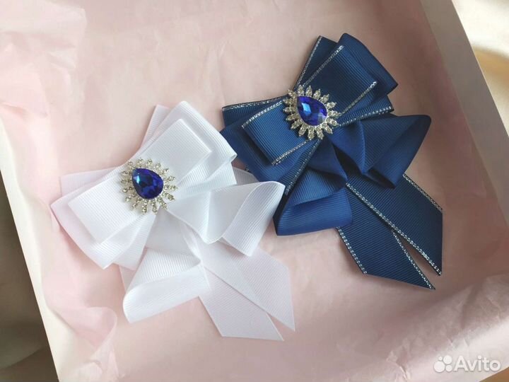 Галстук Жабо брошь школьный