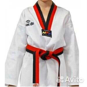 Костюм для тхэквондо