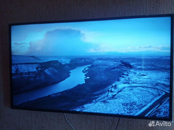 Телевизор SMART tv 49