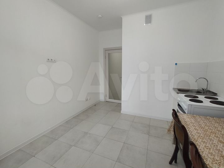 2-к. квартира, 65 м², 3/10 эт.