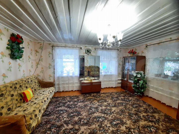 Дом 70 м² на участке 6 сот.