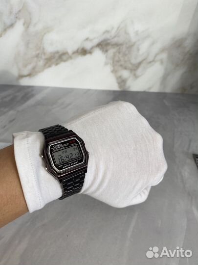 Винтажные часы Casio