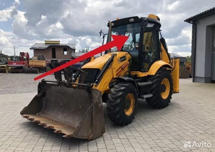 Стекло лобовое на экскаватор погрузчик Jcb 3 cx