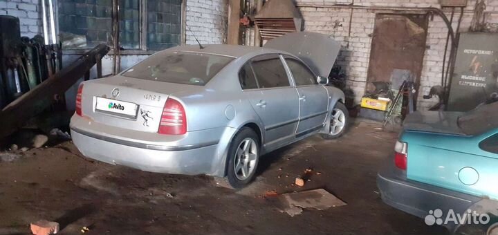 Skoda Superb 2.5 МТ, 2002, 260 000 км