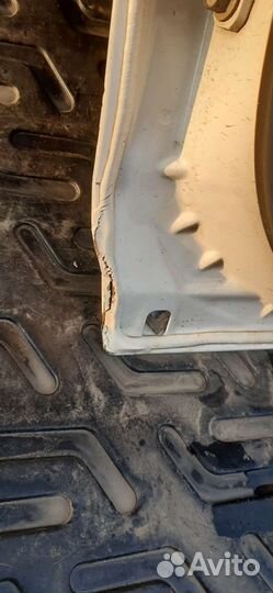 Дверь задняя правая mitsubishi lancer 10 X