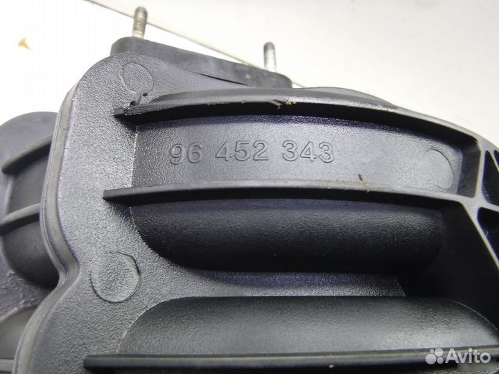 Коллектор впускной Chevrolet Aveo (T250) 1.4