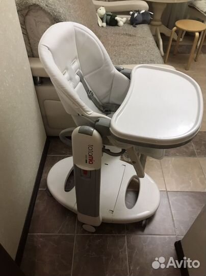 Стульчик для кормления Peg Perego Tatamia followme