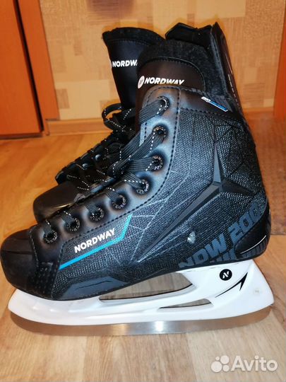 Коньки детские 38 размер