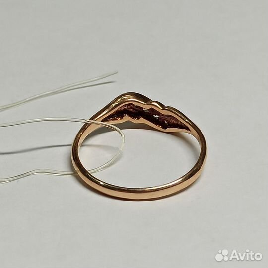 Золото кольцо 585 пр 2,05 гр