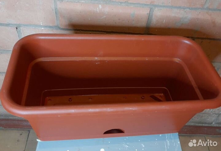 Ящик балконный для цветов и растений