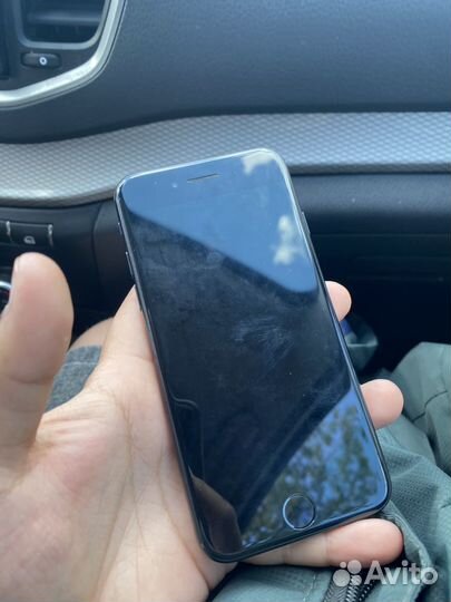iPhone SE (2020), 64 ГБ
