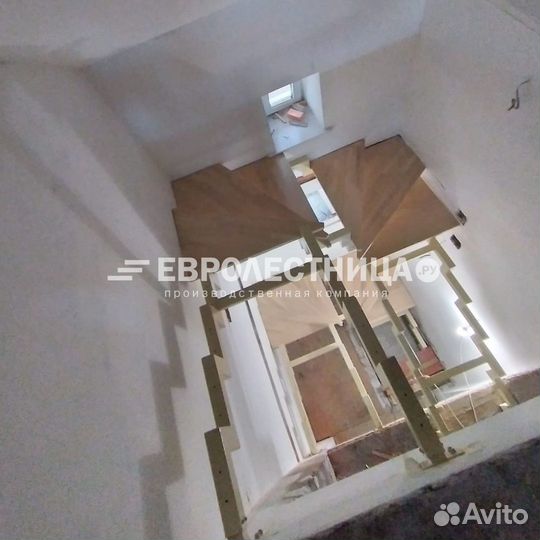 Лестница металлическая