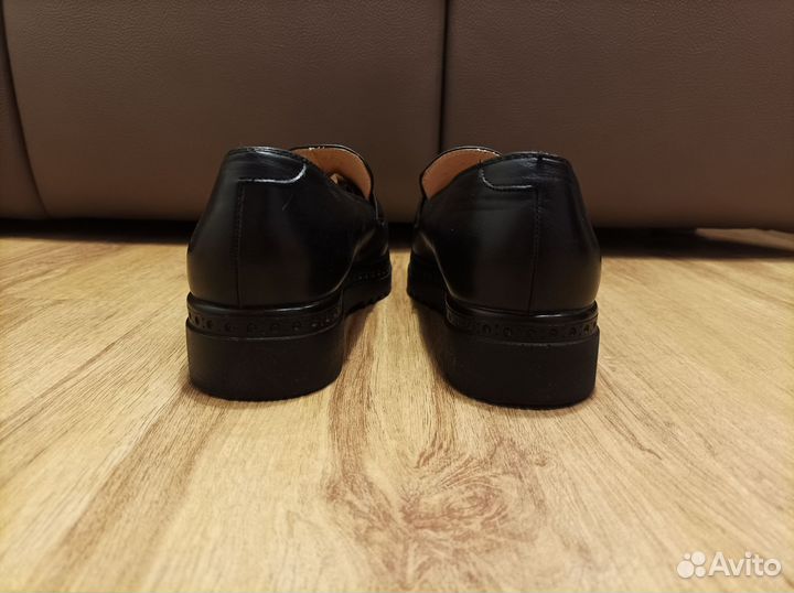 Туфли женские 37 размер