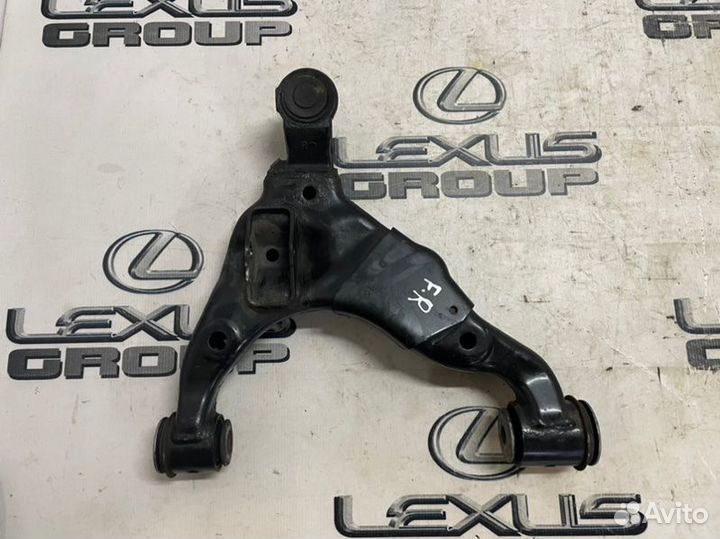 Рычаг подвески передний правый Toyota Land Cruiser