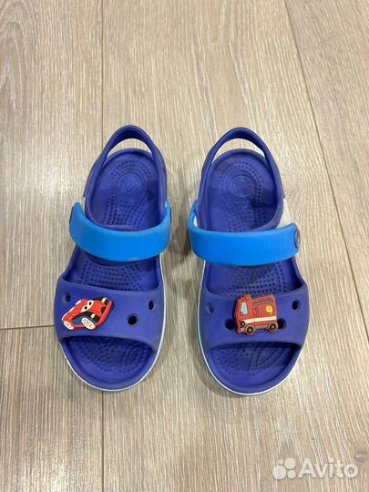 Сандалии crocs c10
