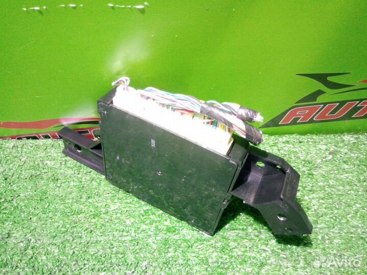 Блок электронный toyota ZRR70G, ZRR70W, ZRR75G, ZR