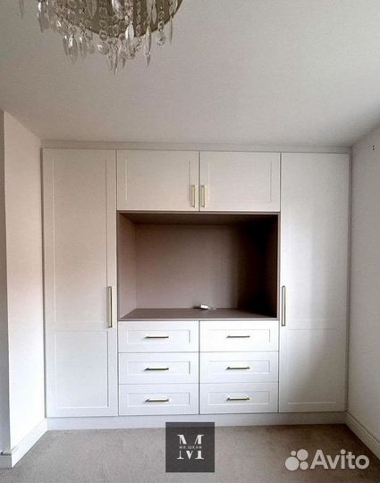 Шкаф встроенный