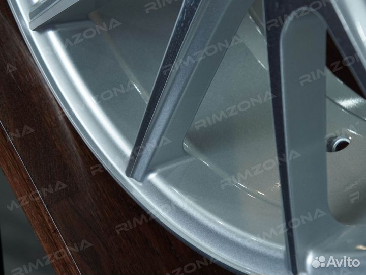 Литые диски Vossen R18 для Toyota. Арт1612