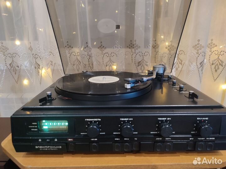 Проигрыватель винила