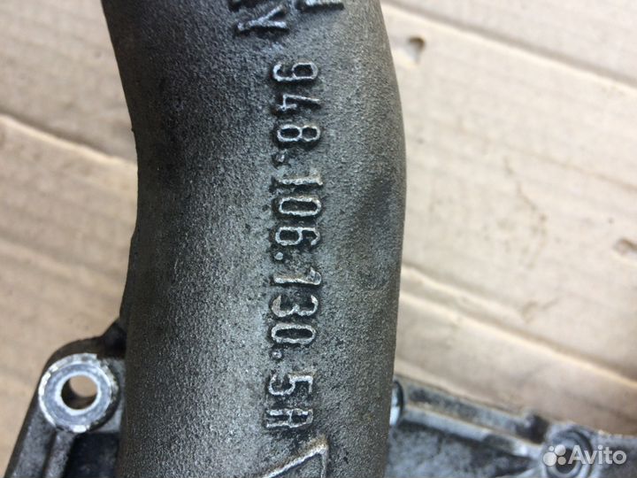 Термостат 4.5L Порш Кайен