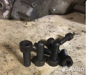 Волга Газель Соболь. Болты крепления маховика