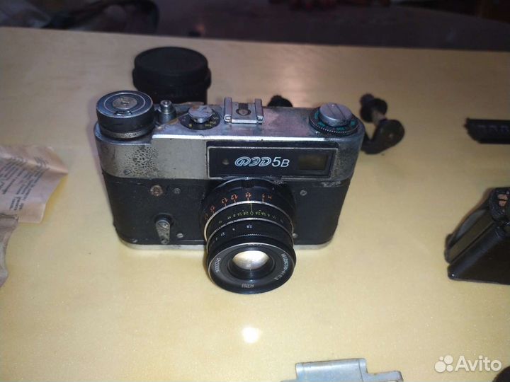 Старинный фотоаппарат