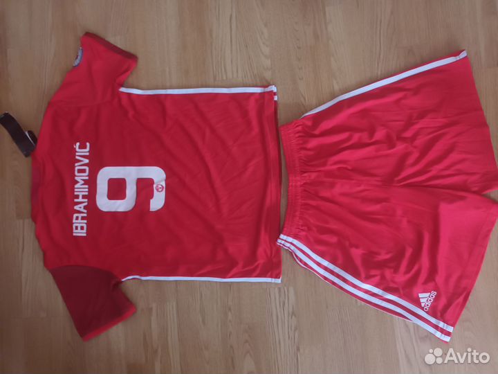 Футбольная форма