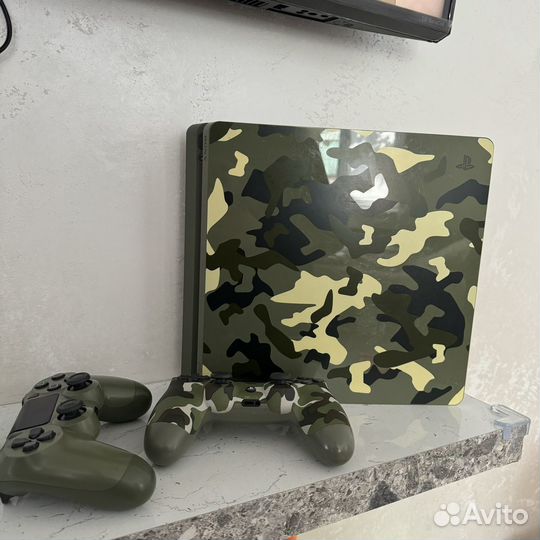 Sony playstation 4 slim