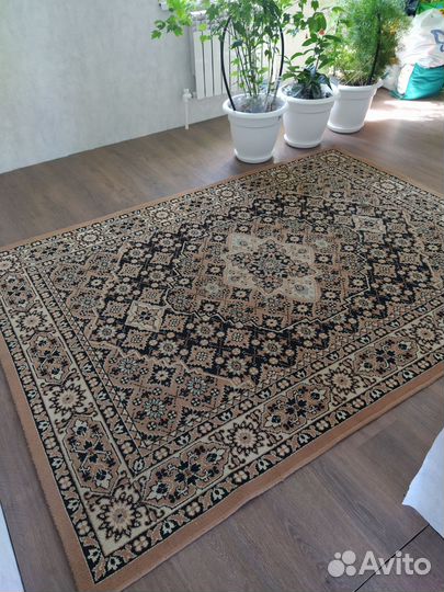 Ковер бу 2,5/1,7