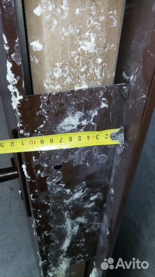 Дверь входная б/у 2080мм на 970мм