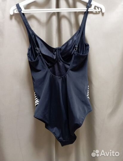 Купальник женский сплошной 46 размер