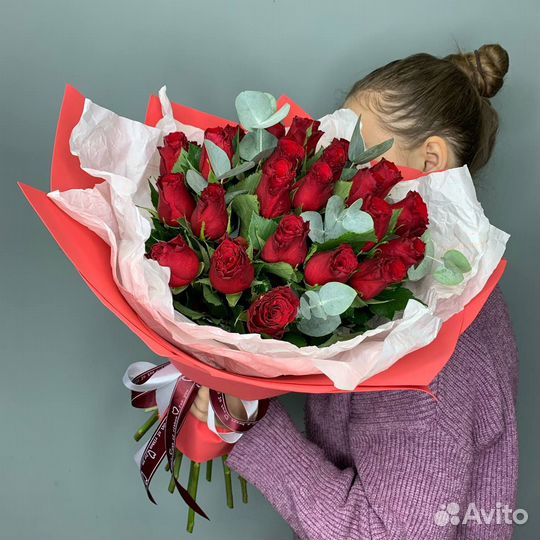 Букет из красных роз