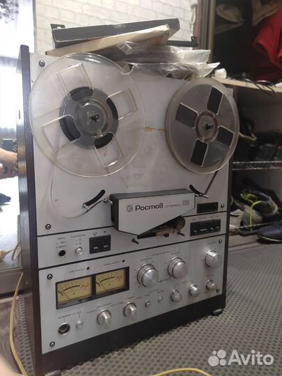 Катушечный магнитофон Ростов-105