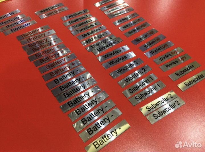 Маркировочные таблички проводки аудиосистемы