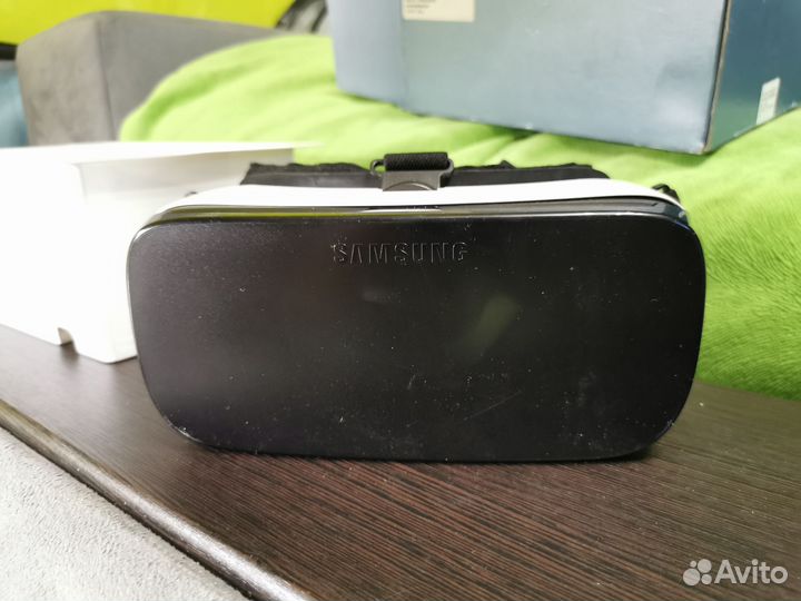 Виар очки Samsung Gear VR