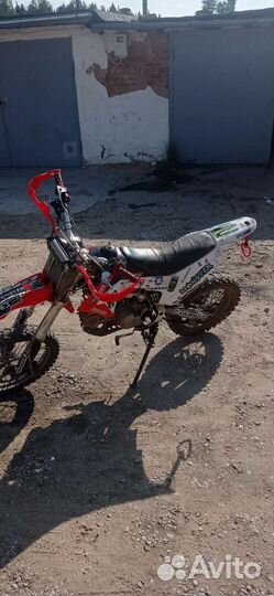 Питбайк BSE (YX140)