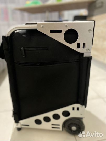 Чемодан для визажиста okiro