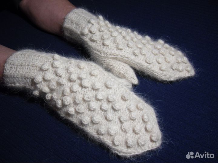 Варежки женские из собачьей шерсти В горошек