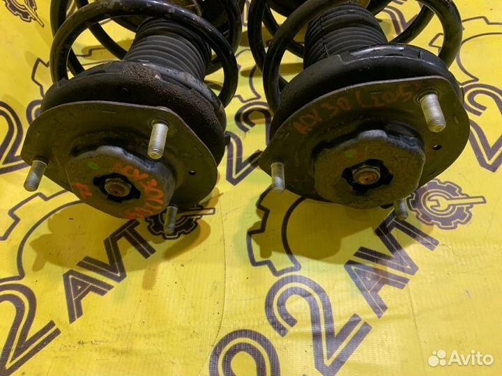 Стойки комплект передние Toyota Camry ACV30 2AZ-FE