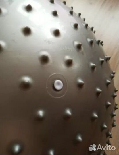 Заглушка, затычка для фитбола