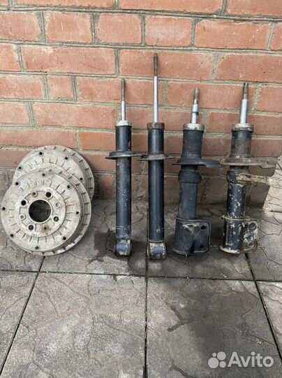 Стойки разборные. барабаны тормозные