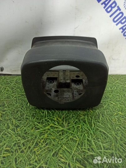 Кожух рулевой колонки Hyundai Santa Fe кроссовер