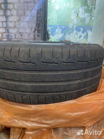 Continental ContiPremiumContact 6 4/6 R4