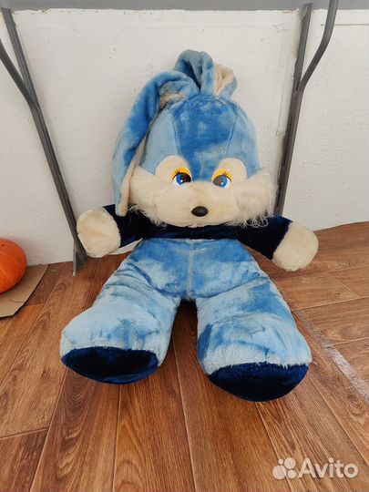 Большая мягкая игрушка заяц