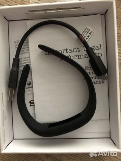 Фитнесс-браслет Sony SmartBand SWR10