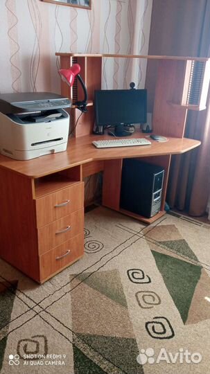 Компьютерный стол угловой б/у