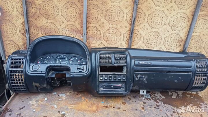 Торпеда панель на волгу